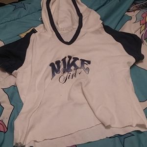 Nike. Croptop